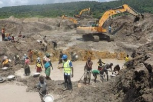 1706-9219-cameroon-300-new-mining-sites-discovered-in-5-regions-in-2014-2019-in-the-framework-of-world-bank-backed-programme-precasem_L